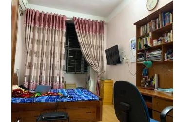 Nhỉnh 2 tỷ có nhà 4 tầng Tây Sơn, Đống Đa, cách ô tô 50m.